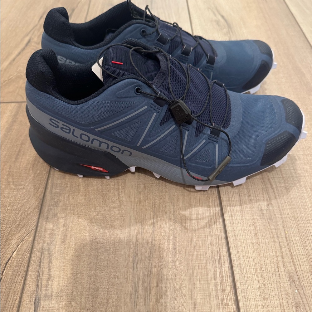 Salomon Men's Navy Blue and Black Trail Running Shoes